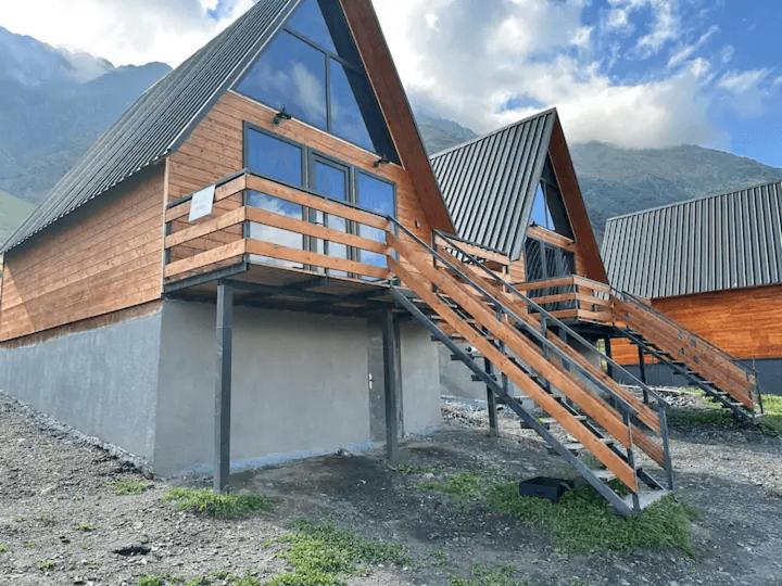 A&B Cottages Stepantsminda Exterior photo
